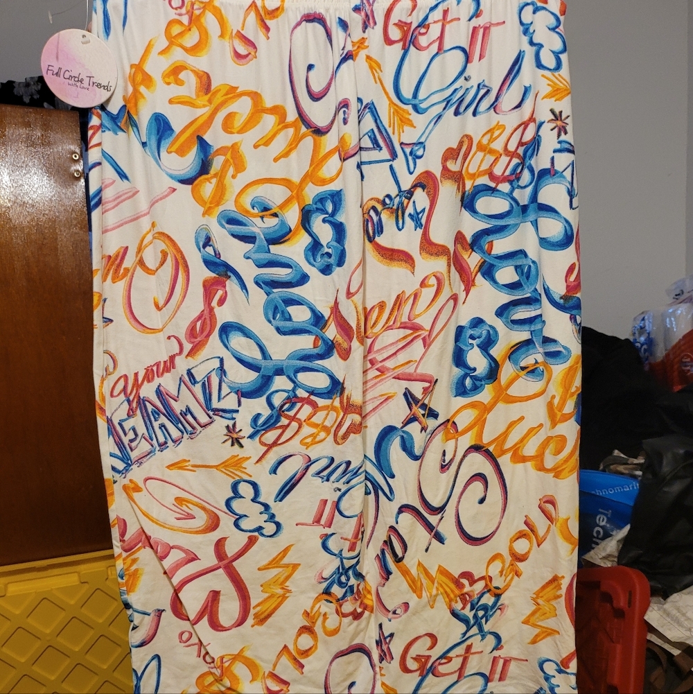 Vibrant Script Print Maxi Skirt